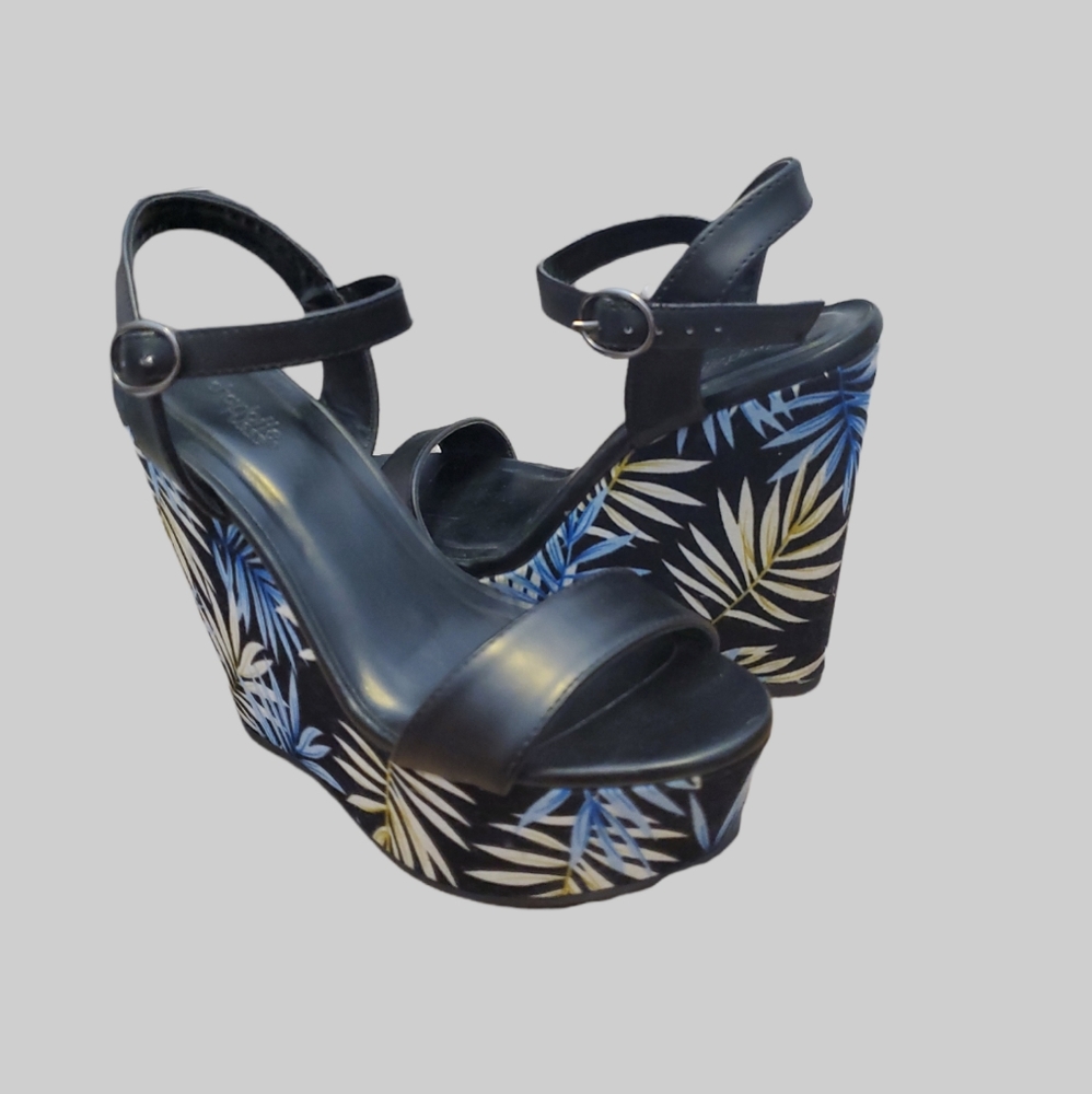 Charlotte Russe, Tropical print wedges